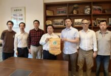 广东海外联谊会副会长李阳春一行访问希腊